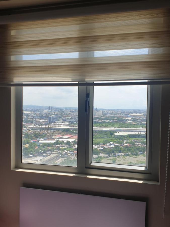 Cunduniaia Sunvida Tower Condominium Unit Across Sm セブ市 エクステリア 写真